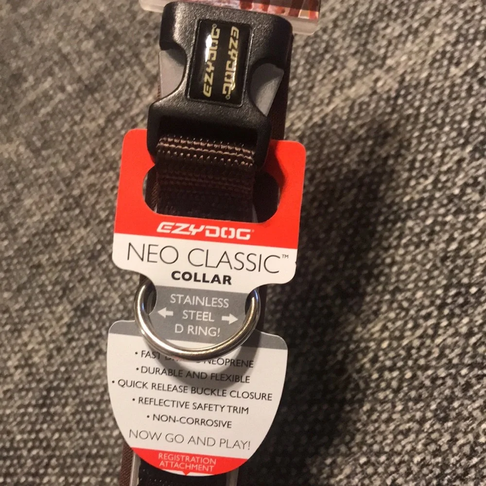 NWT EzyDog Neo Classic Dog Collar